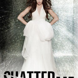 Cuddlebuggery Reading Time: Shatter Me by Tahereh Mafi